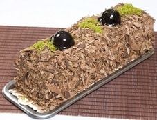 4 ile 6 kişilik Isparta Doğum günü pastası Çikolatalı Baton Yaş pasta